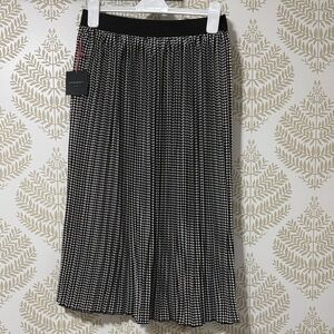 Cynthia Rowley Women's Black and White Skirt